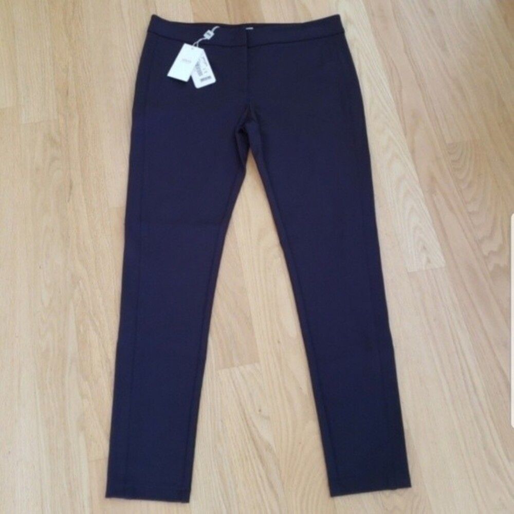 NWT Armani Collezione Navy Dress Pants 6 Chic Feminine Stretchy Straight Leg